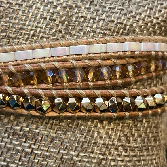 Victoria Emerson Bracelet Wrap Ciara on Natural - Picture 2 of 6